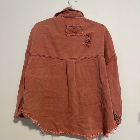 Vici thinking out loud distressed shacket - Picture 3 of 6